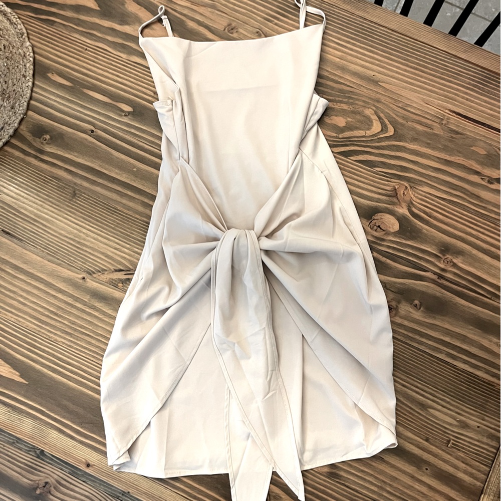 Tie Front Mini